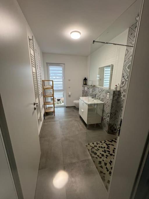 Modernes Ferienhaus In Uedersdorf Extérieur photo