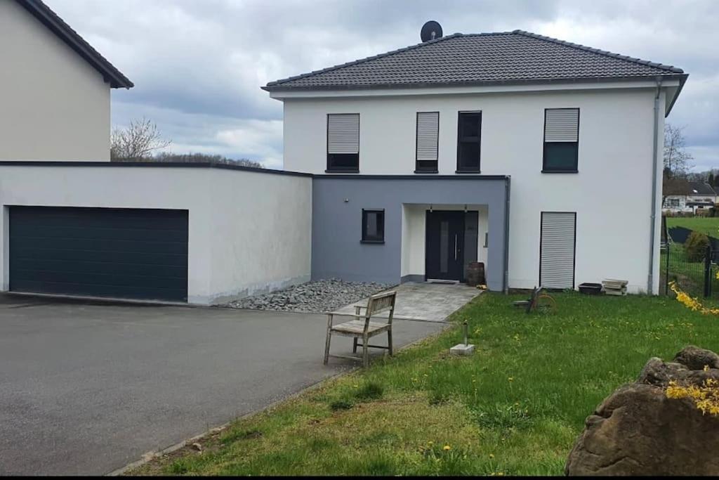 Modernes Ferienhaus In Uedersdorf Extérieur photo